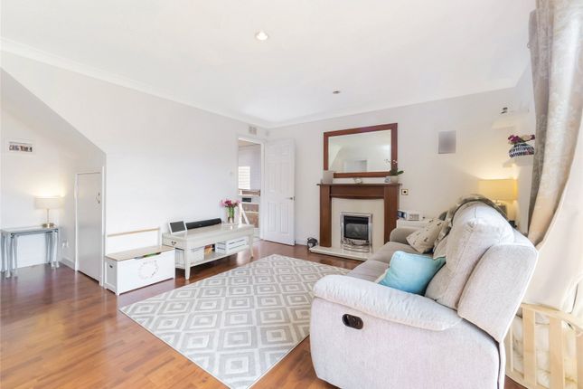 8, Burnbank Place, Kilmarnock photo 3