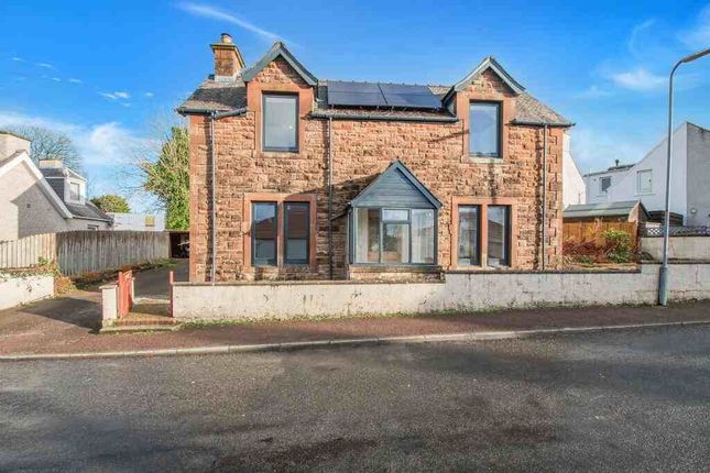 3-bed house on 2, Dunmuir Road, Castle Douglas, £215,000