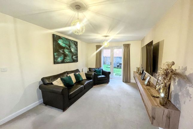 7, Dyers Way, Morpeth photo 4