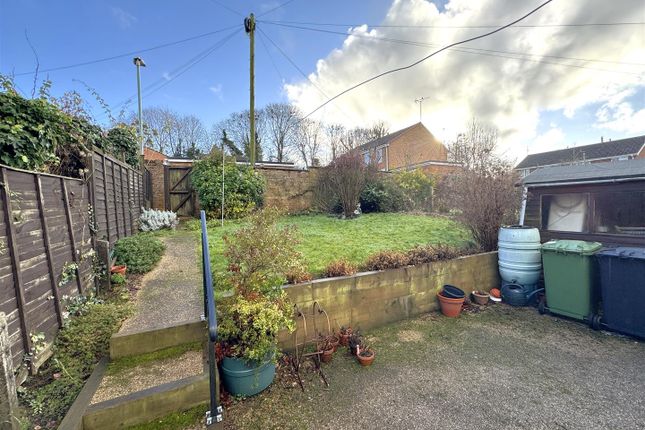 21, Court Road, Newent photo 2