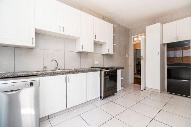 Apartment for sale in Illovo, Sandton, South Africa