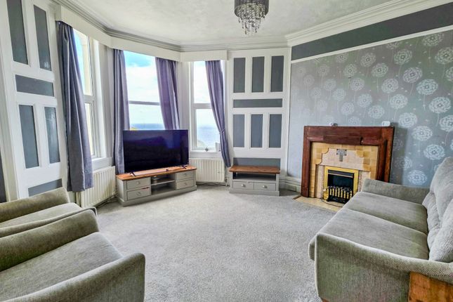 Apt. 1,7 Royal Avenue West, Onchan photo 2
