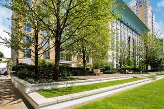 Apt 72a, 39 Westferry Circus, London photo 4