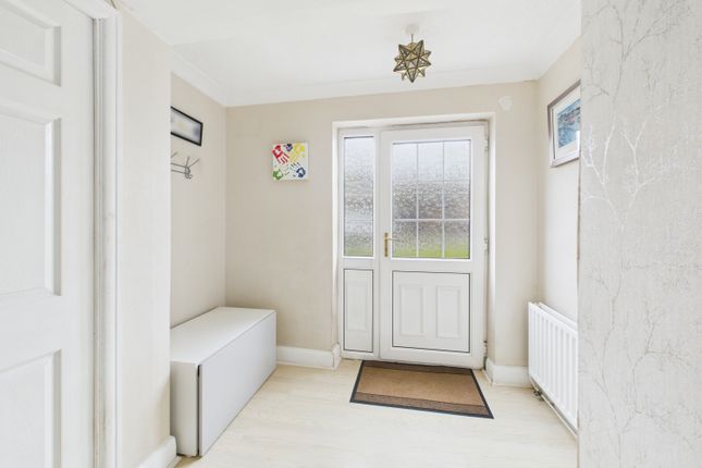 38, Hesketh Road, Towcester photo 4