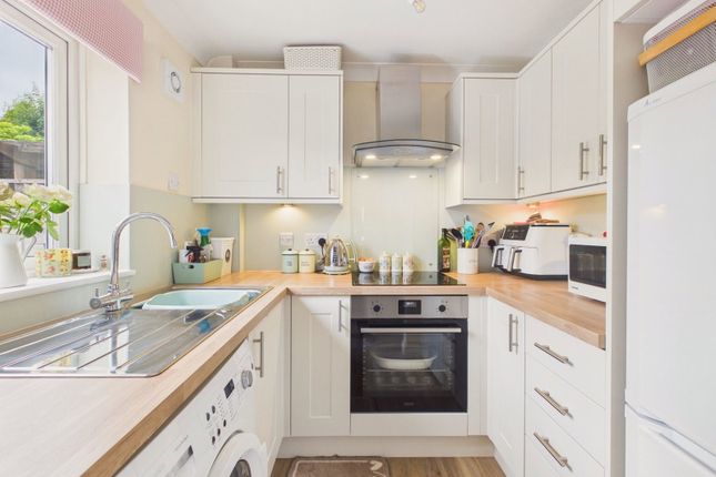 13, Haybarn Drive, Horsham photo 4