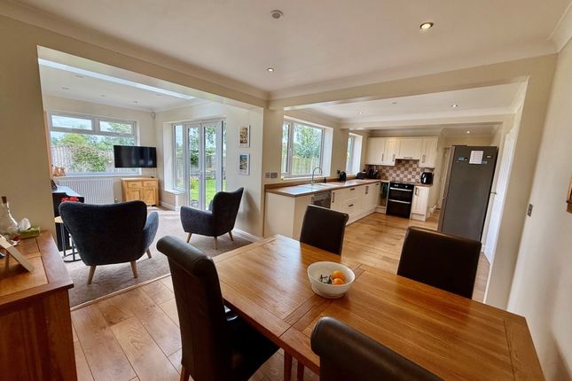 57, Holly Avenue, Derbyshire photo 2