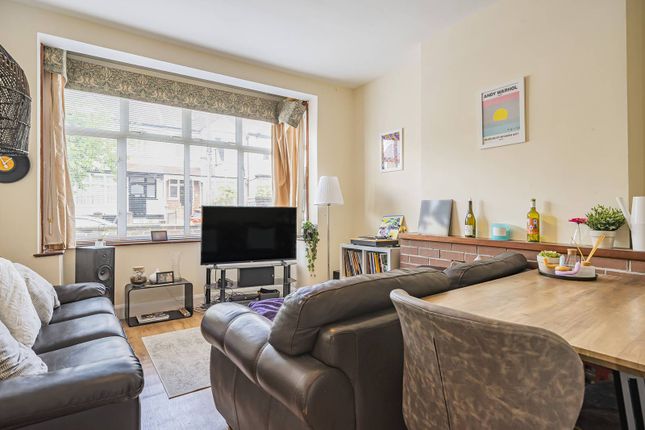Thumbnail Terraced house to rent in Fishponds Road, Tooting Bec, London