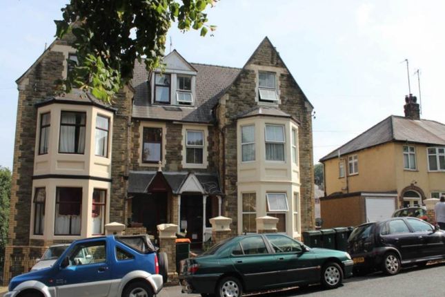 Thumbnail Room to rent in Oakfield Road, Newport