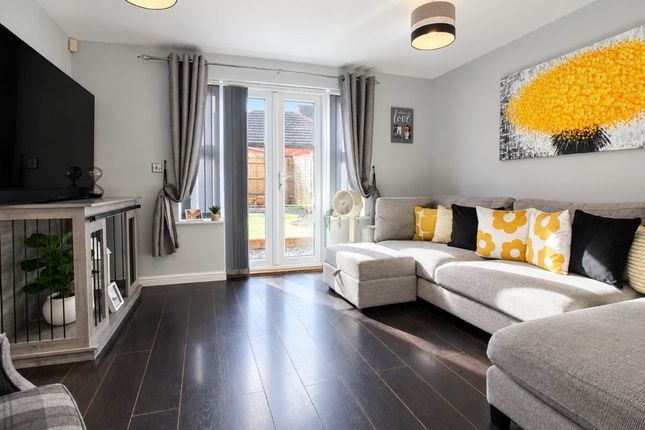 Waterperry Mews, Aylesbury photo 2