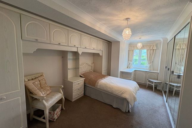 1, Mayhall Court, Maghull photo 3