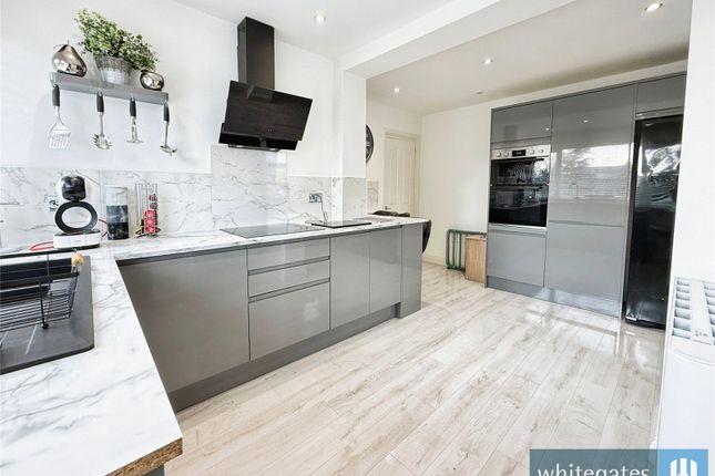 9, Farmer Place, Merseyside photo 2
