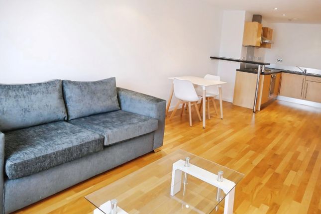 Bedroom flats and apartments to rent in LS12 Zoopla