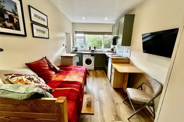 The Annexe, 42, Furze Road, West Sussex photo 3