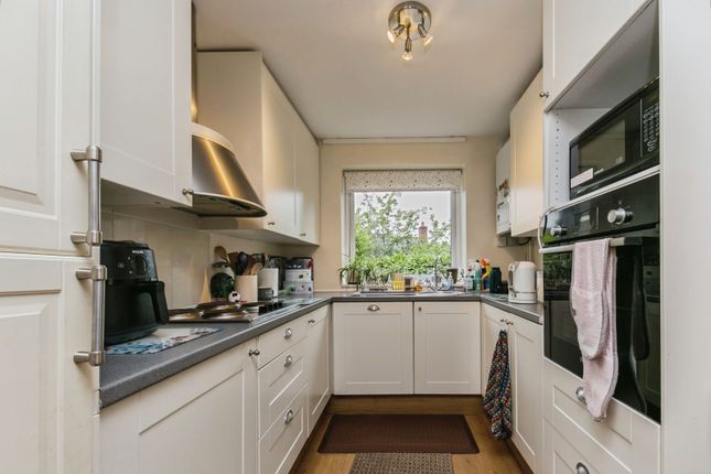 10, Roan Court, Cheshire photo 4