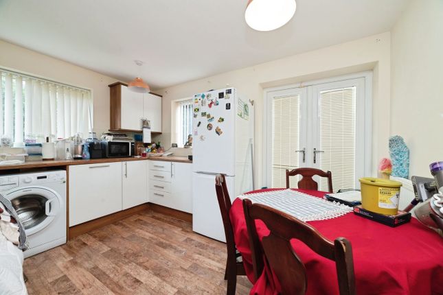 41a, Lawson Avenue, Cottingham photo 4