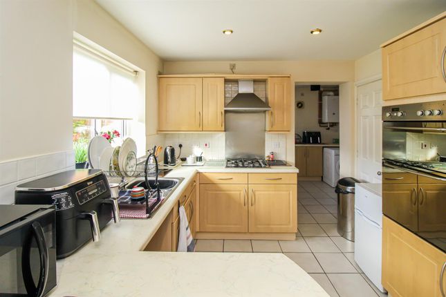 15, Headingley Mews, Wakefield photo 2
