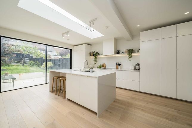 Thumbnail Property for sale in Hebdon Road, London