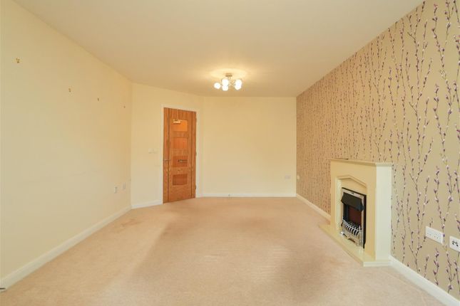 9 Stillington Oaks, Stillington Road, York photo 4