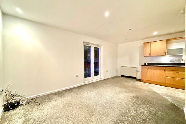 5 Noble Court, Chepstow Road, Newport photo 3