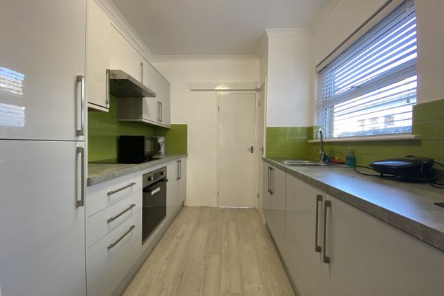 4-bed terraced on 4, Gladys Street, Cardiff, £2,200/mo