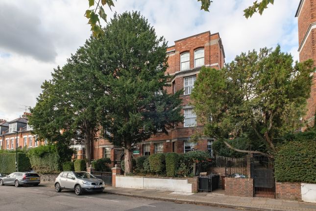 Crouch Hill, London photo 2