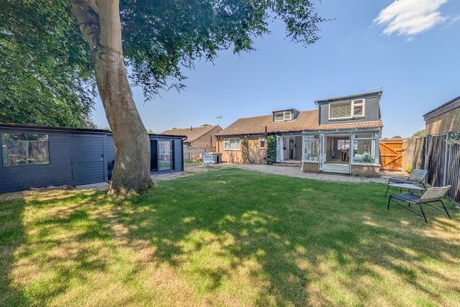 12, Elliott Close, Newmarket photo 2