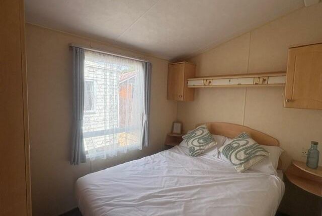 Willerby Vacation, Coopers Beach Holiday Park, Church Lane, Colchester photo 4