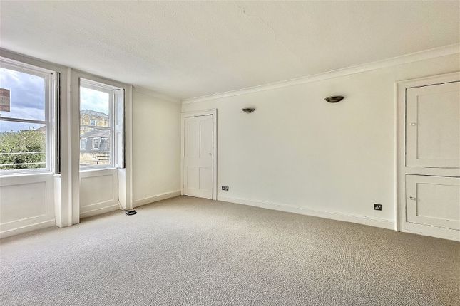 Flat for sale in Belvedere, Bath