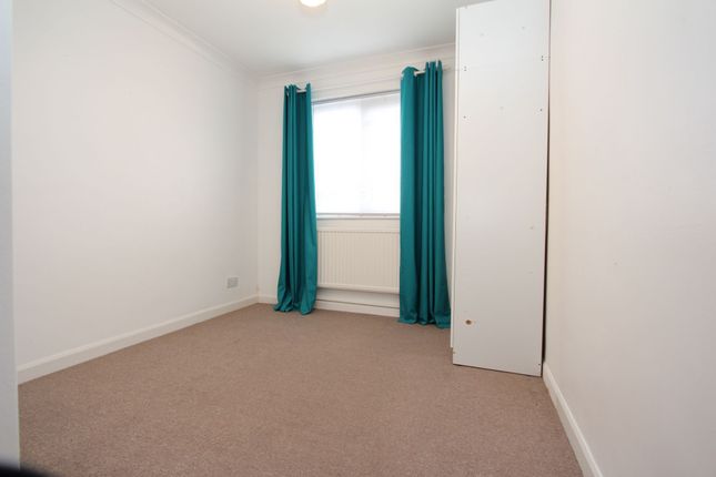 Flat for sale in Buttrills Road, Gladstone Gardens Court Buttrills Road