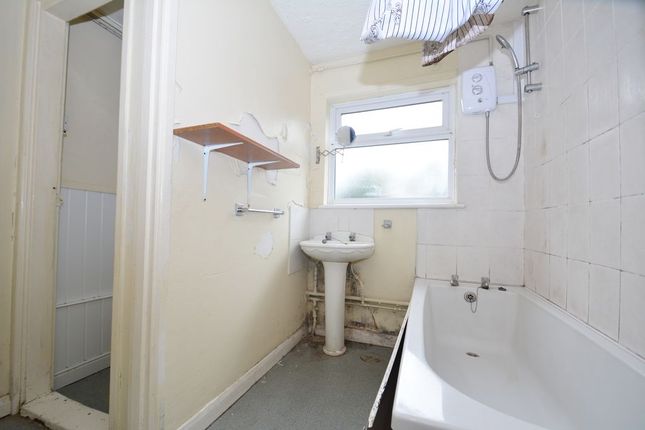 15, Marine Parade, Sheerness photo 4