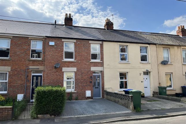 Thumbnail Terraced house for sale in Parliament Street, Chippenham