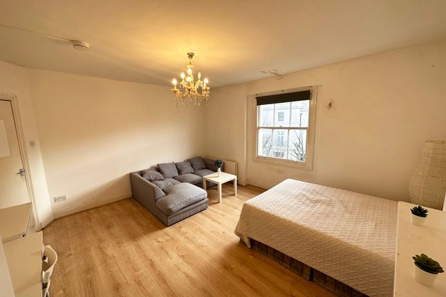 Thumbnail Room to rent in Westbourne Terrace Road, London