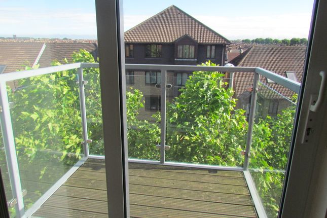 30, Horizon Building, Southsea photo 4