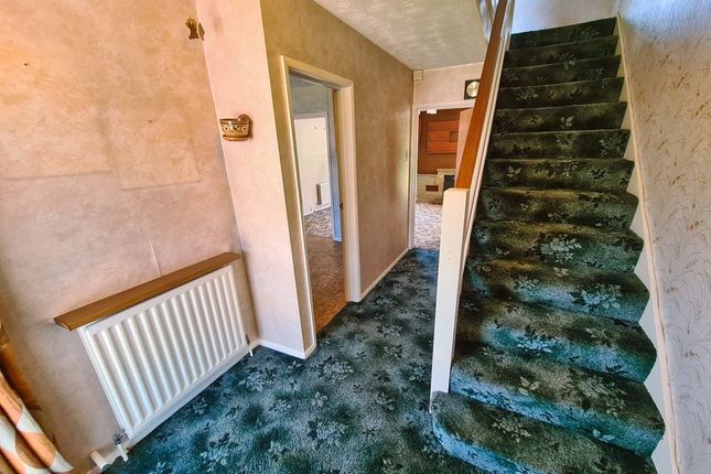 Tudor Close, Southampton photo 3