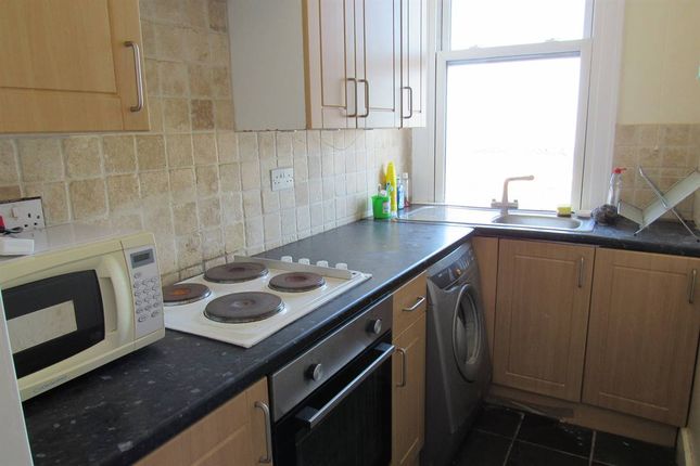 Flat 3, 90, Central Parade, Herne Bay photo 5