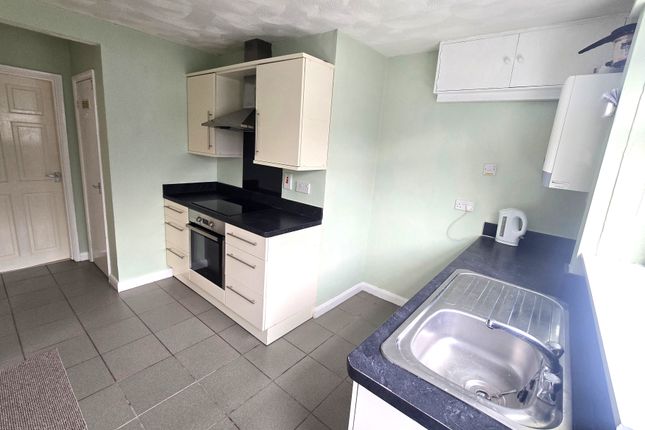 6, Tadgedale Avenue, Loggerheads photo 5