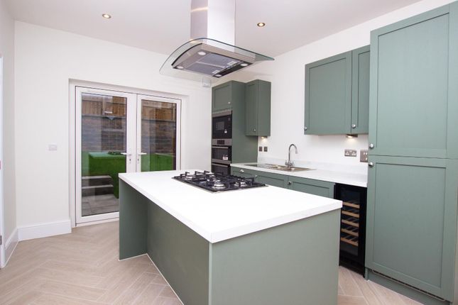1, Acorn Way, Blackburn photo 4