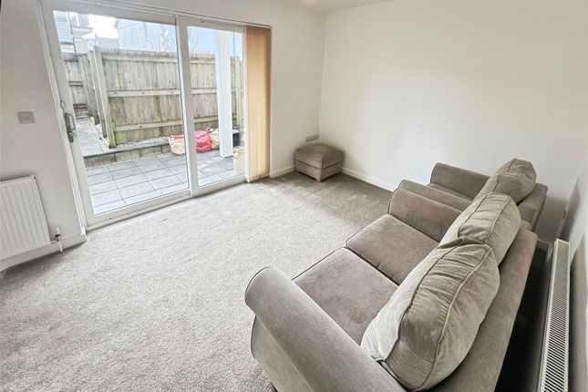 10 Chapel Walk Mews,, North Parade, Cornwall photo 2