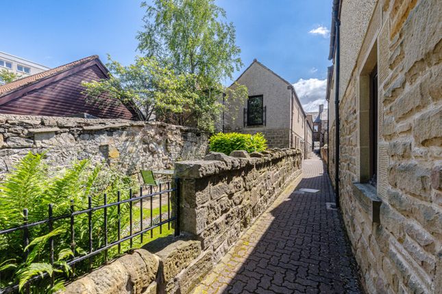 Thumbnail Mews house for sale in Lochside Mews, Linlithgow