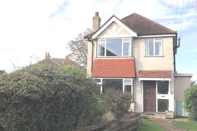 Thumbnail Detached house for sale in Wye Close, Ashford, Middlesex