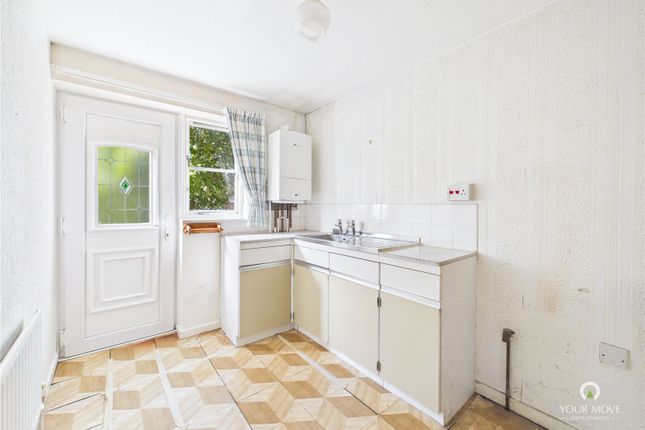 10, Moorcroft Road, Tyne and Wear photo 2