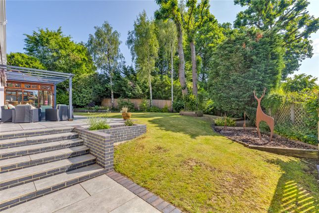 14, Briary Wood Lane, Welwyn photo 2