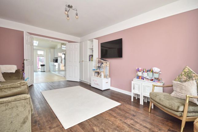 8, Alexander Road, Bristol photo 4