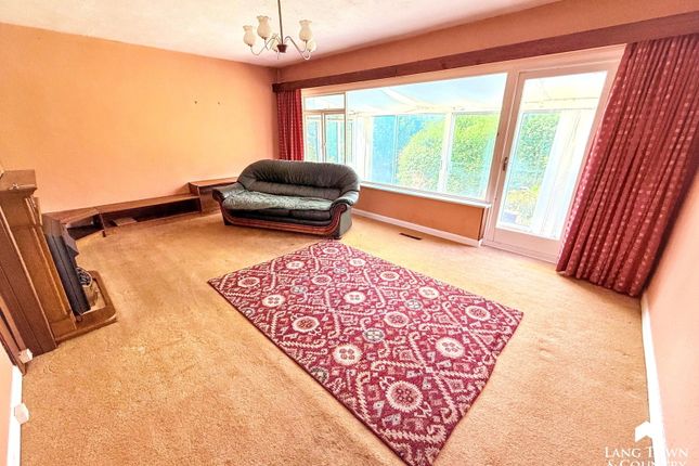48, Furzehatt Way, Plymouth photo 4
