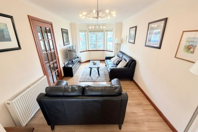 7 Leven Valley Gardens, Glenrothes photo 4