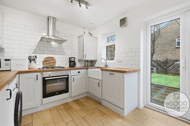 3D, Homecroft Gardens, Loughton photo 4