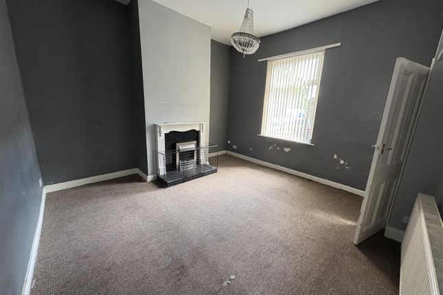 2, Prospect Street, Cleckheaton photo 2