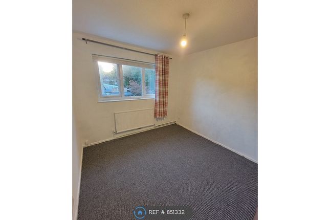 Plesman Way, Wallington photo 3