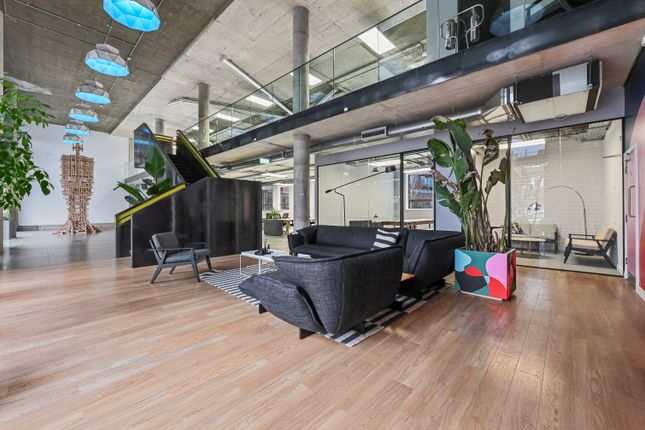 Office to let in HQ Shoreditch, 37 Bevenden Street, London