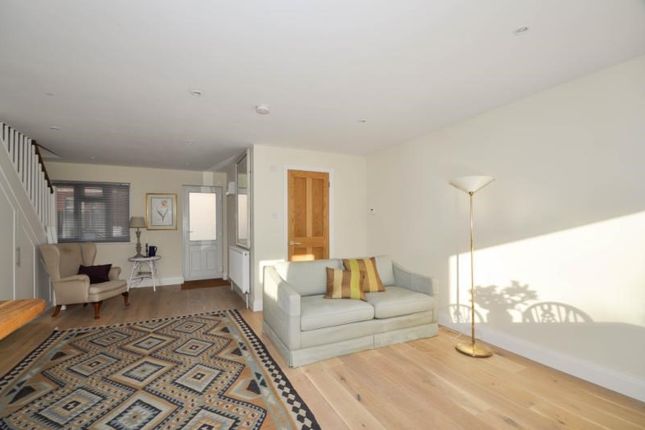 Thumbnail Terraced house to rent in Denison Road, Colliers Wood, London